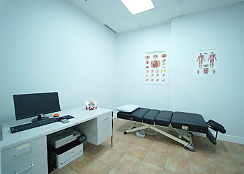Ravi Pandya, PT - KITCHENER PHYSIOTHERAPY & WELLNESS - Kitchener, ON Physical Therapists