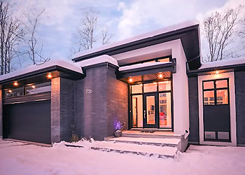 Raymond - Mirabel, QC Home Builders - Professional Highlights