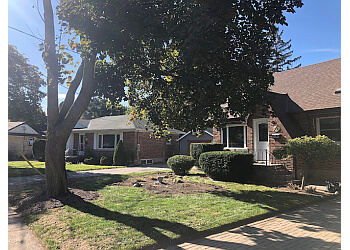 Halton Hills lawn care service Ray's Property Services