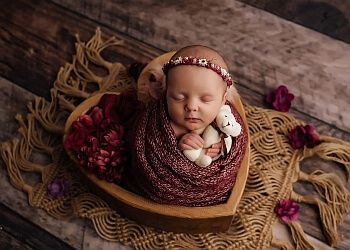 Prince George babies and family photographer Rayven Jade Photography