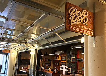 New Westminster bbq restaurant Re-Up BBQ