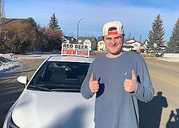 Red Deer Driving School - Red Deer, AB écoles de conduite - Student Image