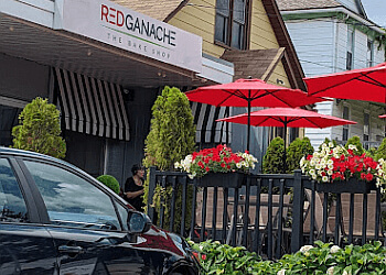 Niagara Falls cake Red Ganache