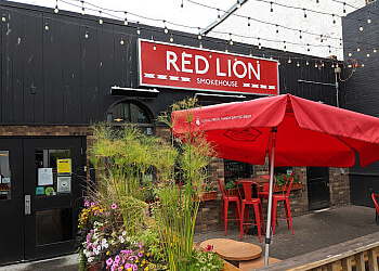 Thunder Bay bbq restaurant Red Lion Smokehouse