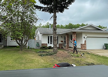 St Albert Services d'arboriculteur Red Willow Tree Service