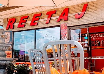 Oshawa mediterranean restaurant Reetaj Middle Eastern Restaurant