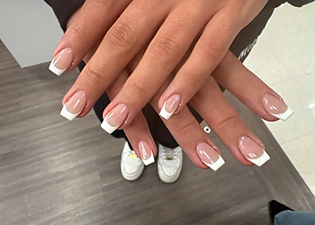 Mississauga Salons De Manucure Regal Nails, Salon & Spa