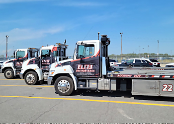 Remorquage Elite Towing 24/7 - Montreal, QC Towing Services - Tow Truck Image