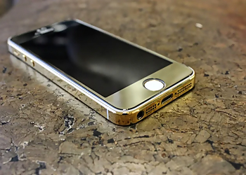 RepairExpress - Kelowna, BC Cell Phone Repair - Work Image