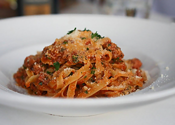 Laval italian restaurant Restaurant Buon Gusto Inc