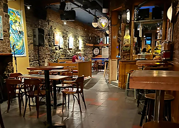 Quebec vegetarian restaurant Restaurant Les Mauvaises Herbes