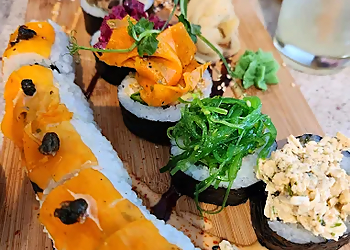 Quebec Restaurants Végétariens Restaurant Les Mauvaises Herbes