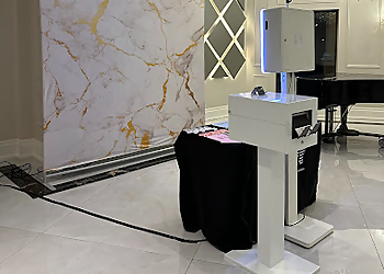 Brampton photo booth company Revolve Event Services