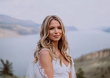 Kamloops wedding photographer Richelle Marie Photographer