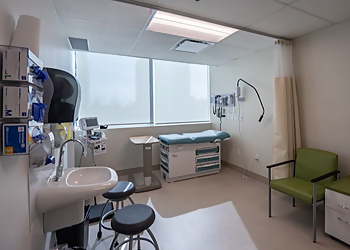 Richmond City Centre Urgent and Primary Care Centre - Richmond, BC Walk-In Medical Clinics - Treatment Room Image