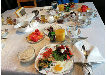 Edmonton bed and breakfast Ritchie Bed & Breakfast