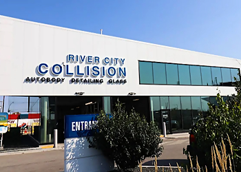 Winnipeg Carrosseries de automobiles River City Collision Centre