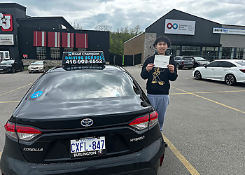 Road Champion Driving School Road Champion Driving School - Milton, ON écoles de conduite - Student Image
