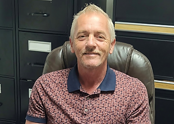 Robert Goulard MSW, RSW, CACII, SEP Robert Goulard MSW, RSW, CACII, SEP - Windsor, ON Thérapie de couple - Therapist Image