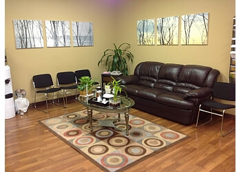 Richmond Hill Ostéopathes Roberto Valenzuela M.OMSc. - LIMITLESS HEALTH CLINIC