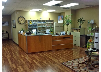 Richmond Hill Ostéopathes Roberto Valenzuela M.OMSc. - LIMITLESS HEALTH CLINIC