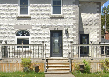 Aurora Cabinets Comptables Roberts & Company Professional Corporation