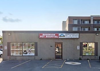 Robinson Pet Hospital Robinson Pet Hospital - Milton, ON Veterinary Clinics - Clinic Exterior Image