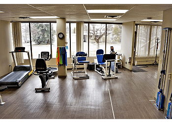 Lethbridge physical therapist Sarah Oyebowale, MSc PT - LIFEMARK PHYSIOTHERAPY MAYOR MAGRATH