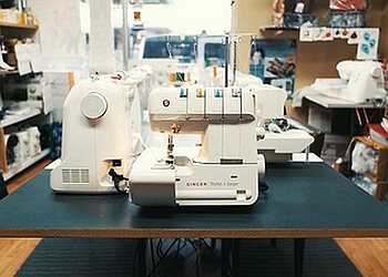 Quebec Magasins De Machines À Coudre Rock Beaudoin