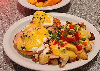 Edmonton breakfast restaurant Rockin Robyn's Diner 
