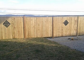 St Johns fencing contractor Rockwood Fencing and Contracting image 1