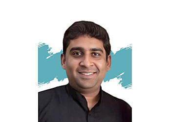 Surrey physical therapist Rohit Gupta, PT - CLAYTON HEIGHTS SPORTS & THERAPY CENTER