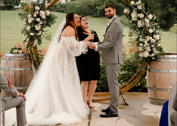 Dollard des Ormeaux wedding officiant Rose Gold Celebrations