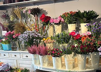 Kamloops florist Rose & Wild Florist