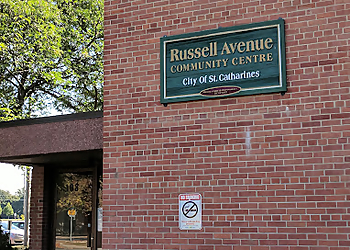 Russell Avenue Community Centre - St Catharines, ON Centres De Loisirs - Community Center Image