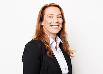 Ruth Baillargeon - BERNARD & BRASSARD, AVOCATS D'AFFAIRES Ruth Baillargeon - Longueuil, QC Avocats D'Affaires - Lawyer Portrait Image