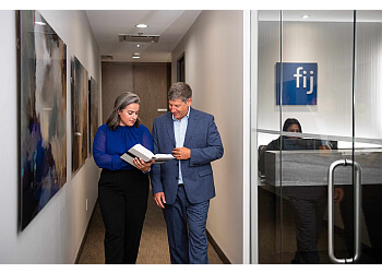 Richmond Hill intellectual property lawyer Ryan Hanna - FIJ LAW LLP