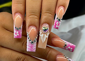 Hamilton nail salon Ryna's Nails Hamilton East