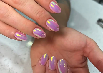 Ryna's Nails Wellington - London, ON Salons De Manucure - Service Highlights