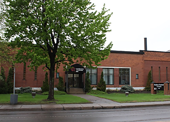 Longueuil funeral home Résidence funéraire Curé-Poirier