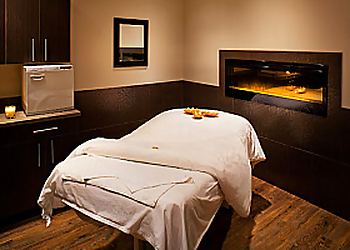 SAFARI SPA AND SALON - Red Deer, AB spas - Relaxation Moments
