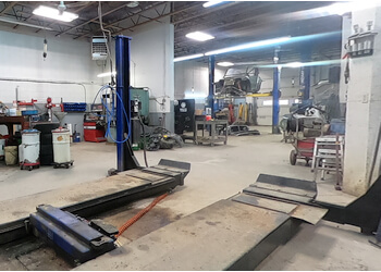 Medicine Hat car repair shop S&E Automotive Ltd.