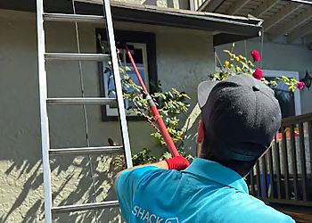 SHACK SHINE - Nanaimo, BC Window Cleaners - Professional Highlights