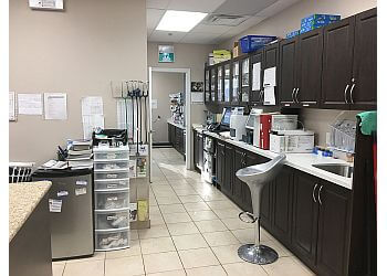 Oshawa veterinary clinic Simcoe Rossland Animal Hospital