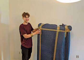 Langley moving company Simple Moves & Storage