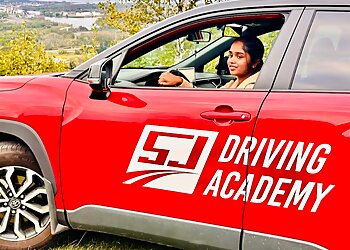 Thunder Bay driving school SJ Driving Academy