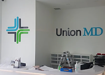 SLON Signs - Brossard, QC Sign Companies - Indoor Service Image