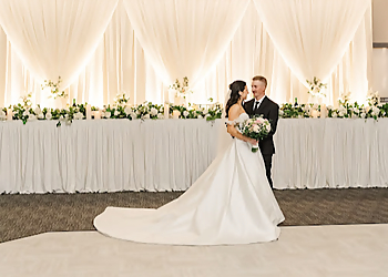 Thunder Bay wedding photographer Sadie Rose Photography