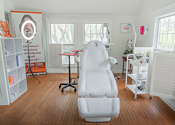 Aurora med spa Sama Cosmetic Clinic