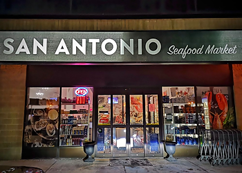 Vaughan seafood restaurant San Antonio Seafood Market & Oyster Bar Ltd.
